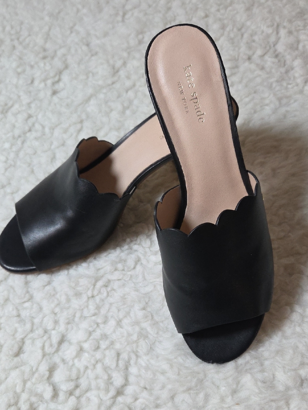 Kate Spade Warren Black Scalloped Open Toed Slip On Mules Sz 10